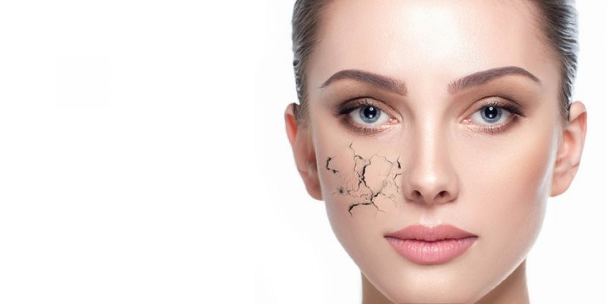 How can I maintain soft, hydrated skin all year round in Islamabad?