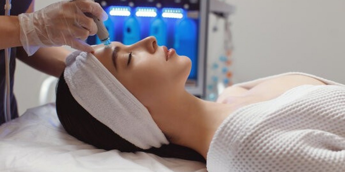 Glamorous Hydrafacial Clinic in Islamabad by Owner: Personal Insights