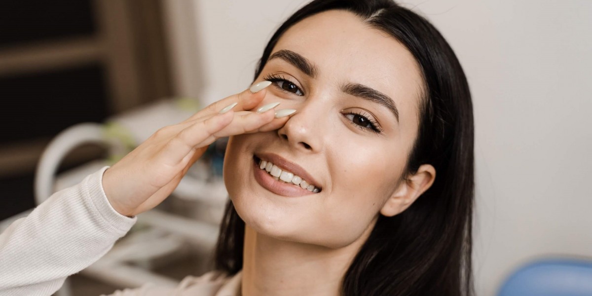 What to Expect During a Rhinoplasty Consultation